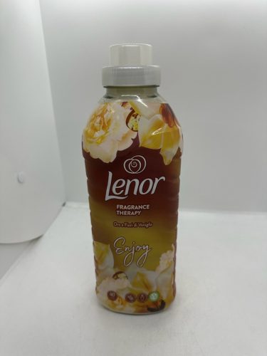 LENOR öblítő 840ml 40 mosás Gold & Vanilla