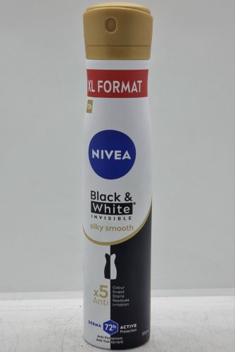 NIVEA dezodor 200ml Black&White Invisible Silky Smooth